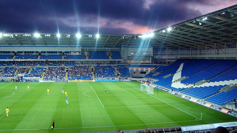 marcela 800px-Night_begins_to_fall_over_Cardiff_City_Stadium – FCI ...